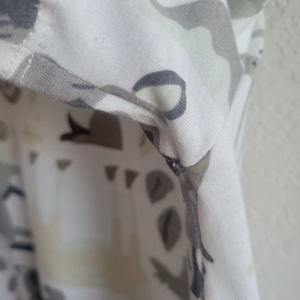 Lularoe Forest Animal Christy shirt XS - Picture 6 of 9